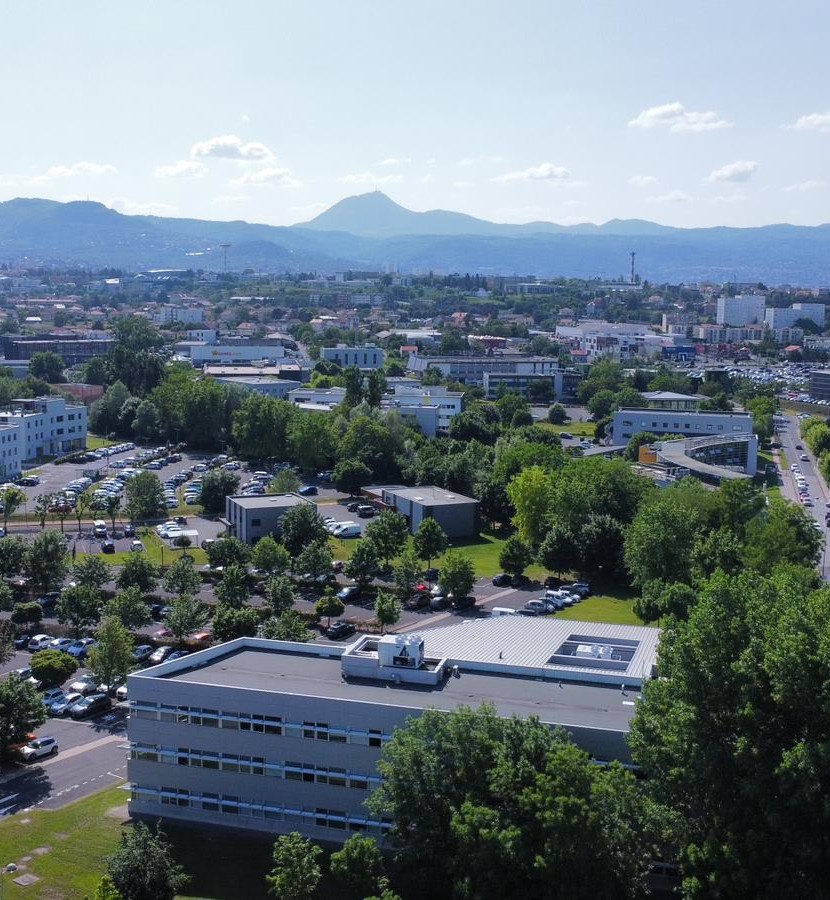 Vu aérienne des locaux